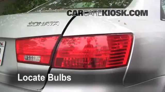 2009 Hyundai Sonata GLS 2.4L 4 Cyl. Éclairage Feux de position arrière (remplacer ampoule)